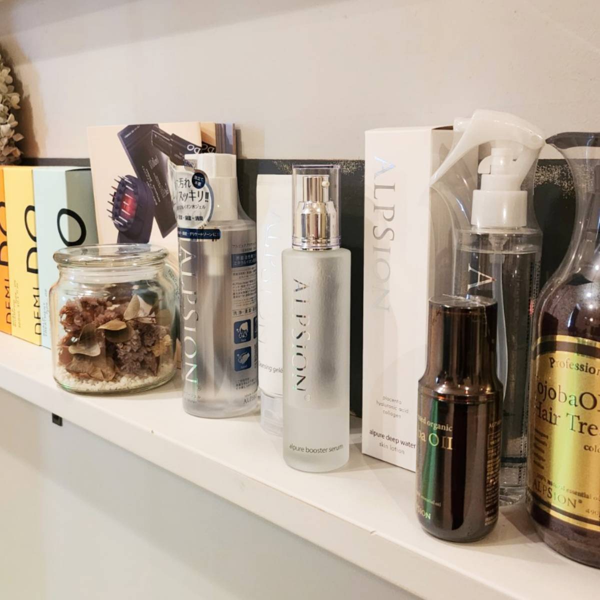 Laugh basee「」（ラフベース） | 神戸 元町のヘッドスパ専門店